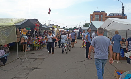 Базар у Переяславі: скільки витратилися містяни на закупи (Фоторепортаж)
