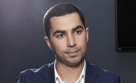 “Українці потребують захисту своїх конституційних прав”, — Вегандз Мясникян 