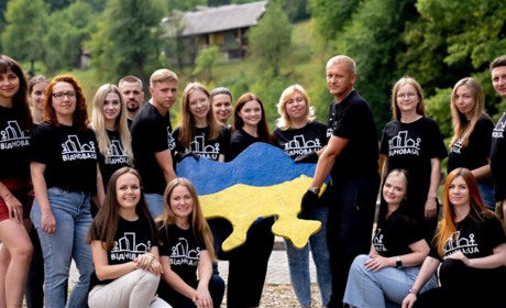Як долучитись до національної програми залучення молоді до відновлення України