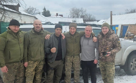 Професійний боксер, штурмовик ЗСУ з Переяслава Влад Баранов привіз землякам-військовим fpv дрони