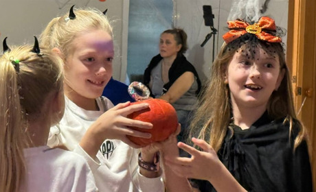 Свято гарбузів і енергії у Первомайську: як центр «Ерудит+» відзначив Хелловін