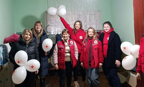 У Синюхинобрідській громаді відкрили «Банк одягу» від Червоного Хреста