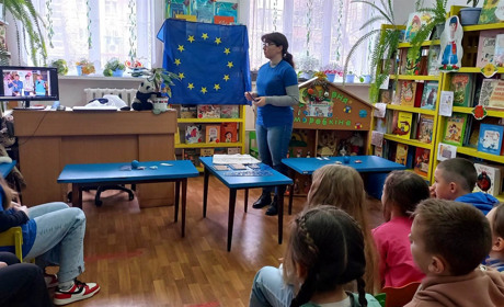"Дітям про Євросоюз": у бібліотеці провели пізнавально-ігрову мандрівку