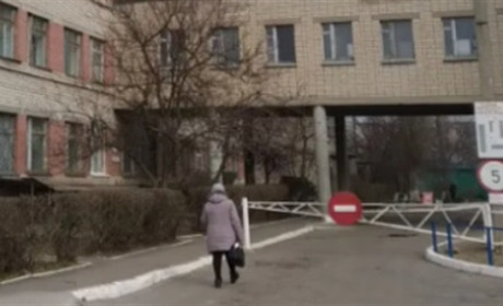 У Каховці і Чаплинці лікарні переповнені пораненими окупантами, місцевих не приймають