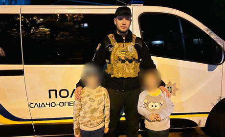 Гулялися на подвір’ї і зникли: в Одесі розшукували малолітніх дітей, яких недогледіла бабуся