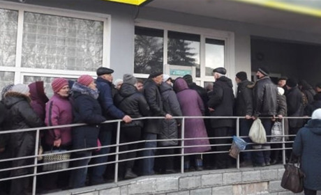Шосткинці почали отримувати кошти міжнародної допомоги