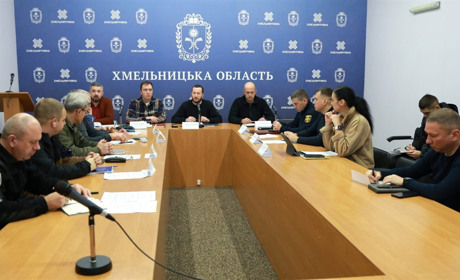 На Хмельниччині обговорили, як забезпечити сталий мобільний зв’язок у громадах