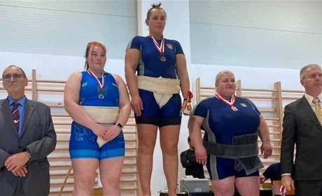 Вікторія Царук здобула "золото" та "бронзу" на міжнародному турнірі з сумо