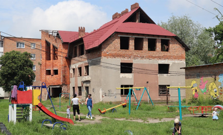 Три споруди Червонограда, які могли б стати його окрасами. Але поки що вони – більмо на оці міста