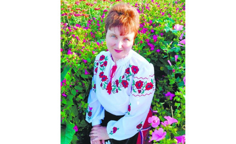 Школа – це її життя