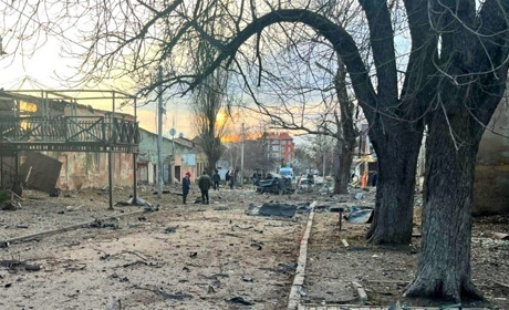 Окупанти зранку атакували Антонівку на Херсонщині, постраждала жінка