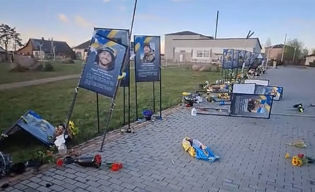 Повалені дерева і пошкоджена Алея Слави: які наслідки негоди на Сарненщині