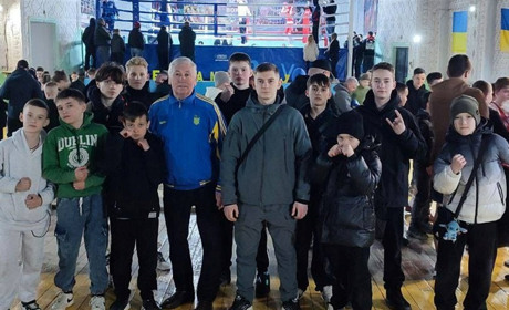 Команда ДЮСШ із Первомайська повернулась із нагородами з всеукраїнського турніру з боксу
