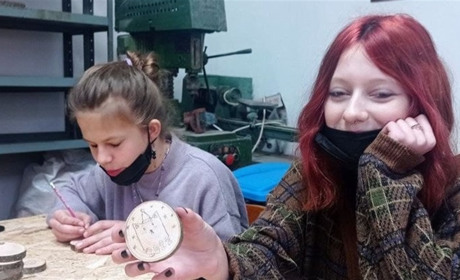 На Чортківщині у будинку дитячої творчості відкрили деревообробну майстерню