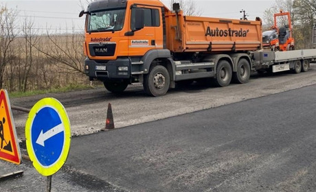 Ремонтують дорогу села Васютинці до міста Бар: ОНОВЛЕНО!