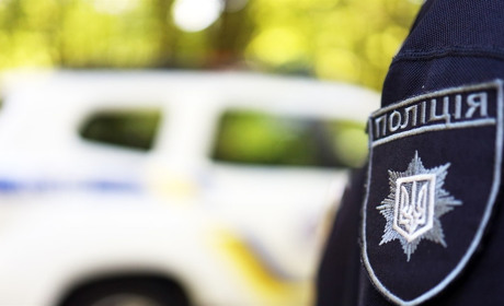 Знайшли двох чоловіків, які пограбували та побили пенсіонера на Звягельщині
