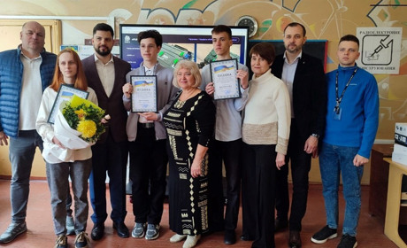 Шосткинська станція юних техніків отримала сучасну систему безперебійного живлення Tesla Powerwall