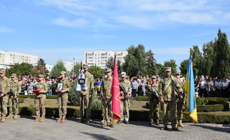 Війна назавжди розлучила їх… На щиті повернувся Герой Олександр Наумов