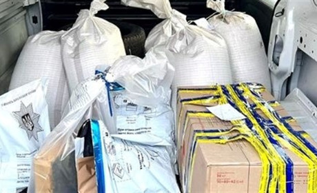 На Житомирщині викрили та блокували потужну мережу збуту психотропів і наркотиків