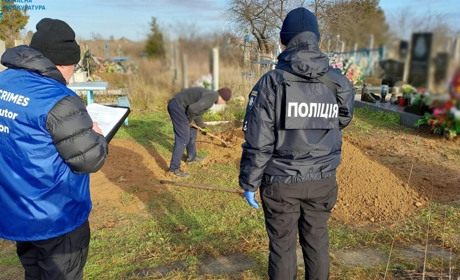 Терористи розстріляли жительку Херсонщини просто на її подвір'ї, — прокуратура