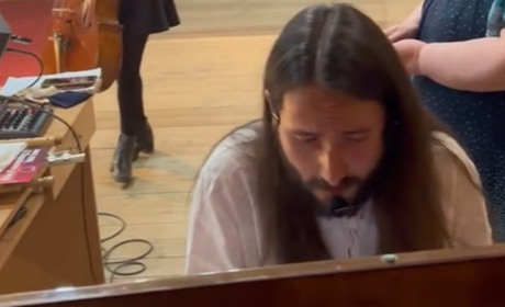 Як колумбієць заспівав пісню про Нову Каховку