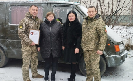 На потреби ЗСУ. Родина полеглого городоччанина Владислава Хаєцького віддала воїнам своє авто