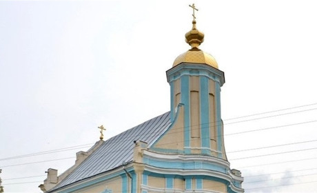 На Житомирщині спалахнув конфлікт між вірянами ПЦУ та УПЦ МП через доступ до храму