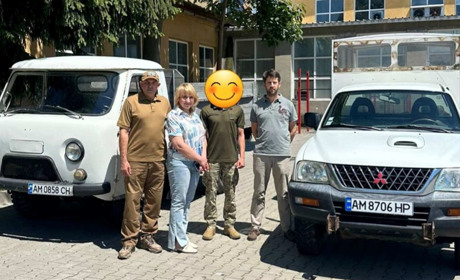 БФ "МІРТ" передав ЗСУ для потреб фронту ще два автомобілі