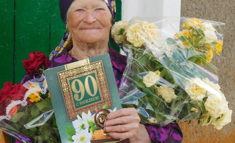 Сергіївчани привітали з ювілеєм Ольгу Калашник 