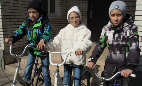 Трійня з Мигалівців: десять років потрійного щастя