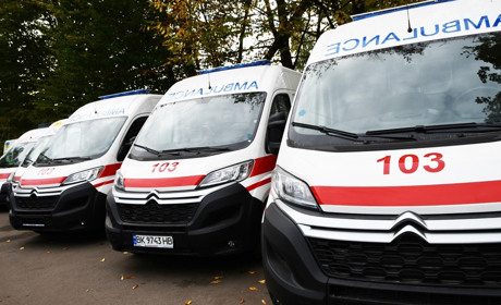 Володимиреччина отримала «швидку» для допомоги хворим з Covid-19