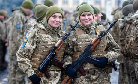 Мобілізація жінок в Україні: що відомо про новий законопроєкт