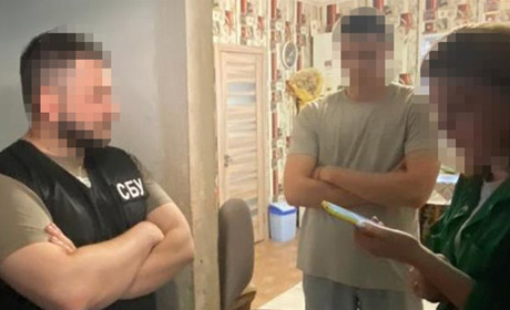 На Житомирщині судитимуть групу фішинг-шахраїв, які викрали понад 1 мільйон гривень у громадян