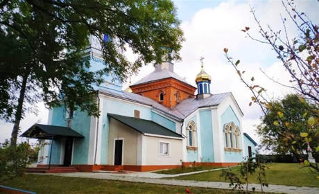 Знак протесту: церковна община Свято-Михайлівського храму виходить з складу Московського Патріархату