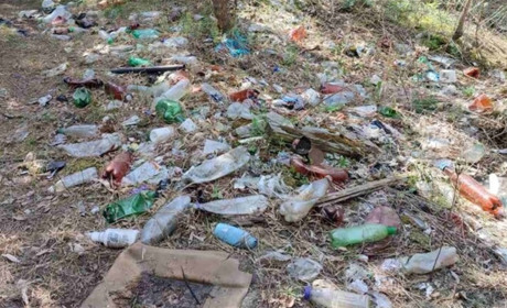 У Славуті «військове містечко» закидали будівельним та побутовим сміттям