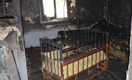 Пожежа у Біляївці. Постраждав будинок, де проживала родина з 8 дітьми: їм потрібна допомога