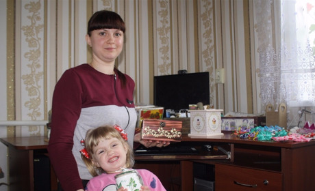 Декрет - таланту не помеха: как Оксана из Мелитопольского района стала мастером хендмейда