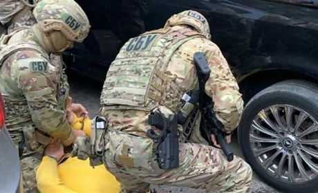 Через морський порт "Південний" зловмисники ввезли в країну два контейнери психотропу (ФОТО)