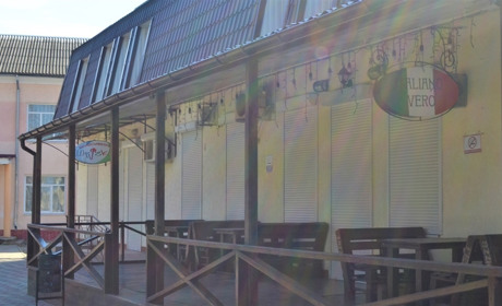 Уряд подовжив карантин до 22 травня. Але не все так печально: що знову запрацює після 11 травня