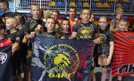 Четверо барських спортсменів вибороли призові місця на Всеукраїнському турнірі змішаних єдиноборств