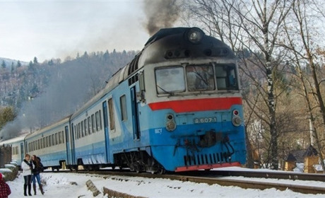 Локдауну не буде? «Укрзалізниця» призначила новий поїзд з Херсона до столиці на новорічні свята