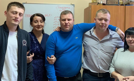 Директор МФК «Кристал» подав у відставку. Ексклюзивний коментар 