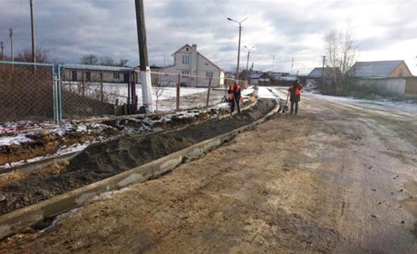 Роботи в Сарнах тривають: що планують ремонтувати найближчим часом