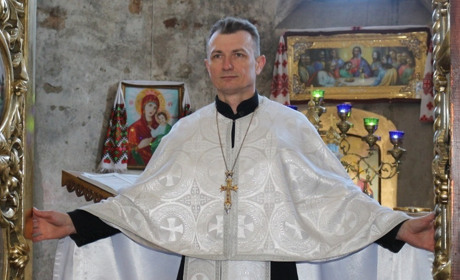 Христос Воскрес! Воскресне Україна! Великоднє звернення настоятеля Свято-Троїцького храму