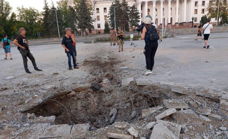 54 зруйновані будівлі за добу: поліція документує наслідки російських обстрілів. ФОТО