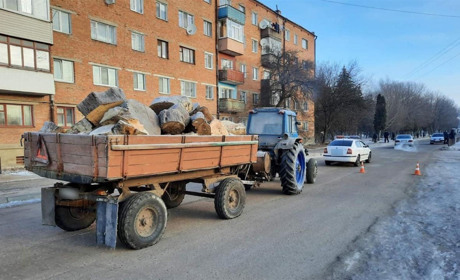 В Білопіллі загинула жінка, потрапивши під колеса трактора