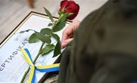 10 ветеранів Шосткинської громади отримали сертифікати на житло (відео)