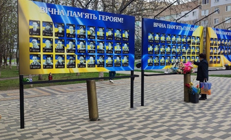 Вандалізм біля Дошки Вічної пам’яті у Південноукраїнську