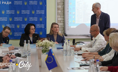 Шведсько-український проєкт: у Городоцьку громаду завітали 26 освітян з різних областей України