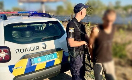 Пограбував сусіда й утік: на Первомайщині чоловік забрав 30 тисяч у пенсіонера просто з дому